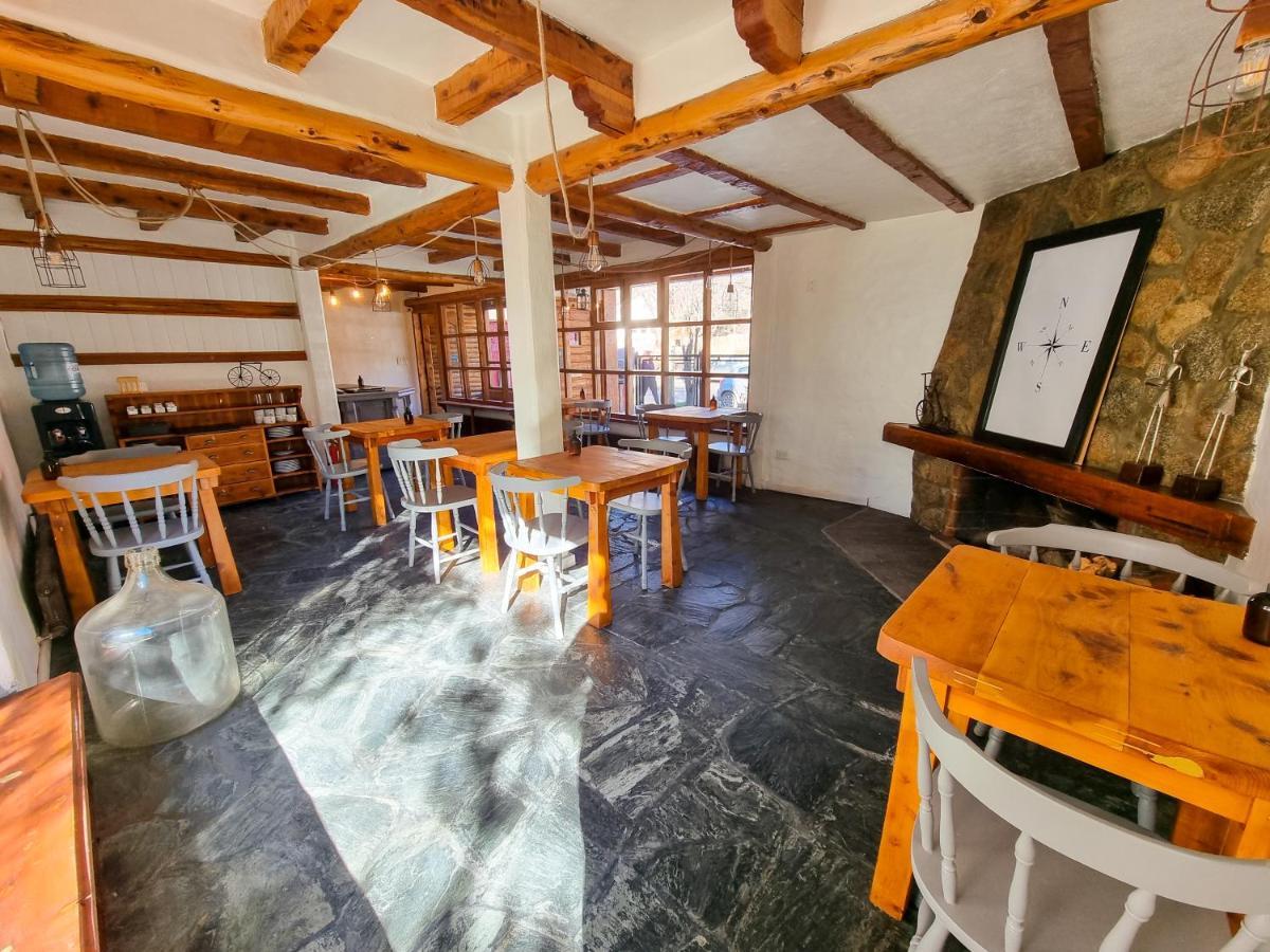 Hosteria Las Lucarnas Сан-Мартін-де-лос-Андес Екстер'єр фото